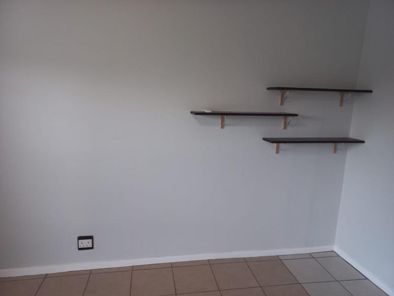 2 Bedroom Property for Sale in Bellville Western Cape